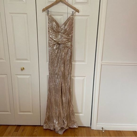 Andrea and Leo Couture Champagne Gold Open Back Sequins Maxi Gown Dress Size 6 - Picture 4 of 11